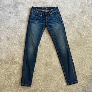 American eagle super low rise jegging. Excellent condition. A few distress marks